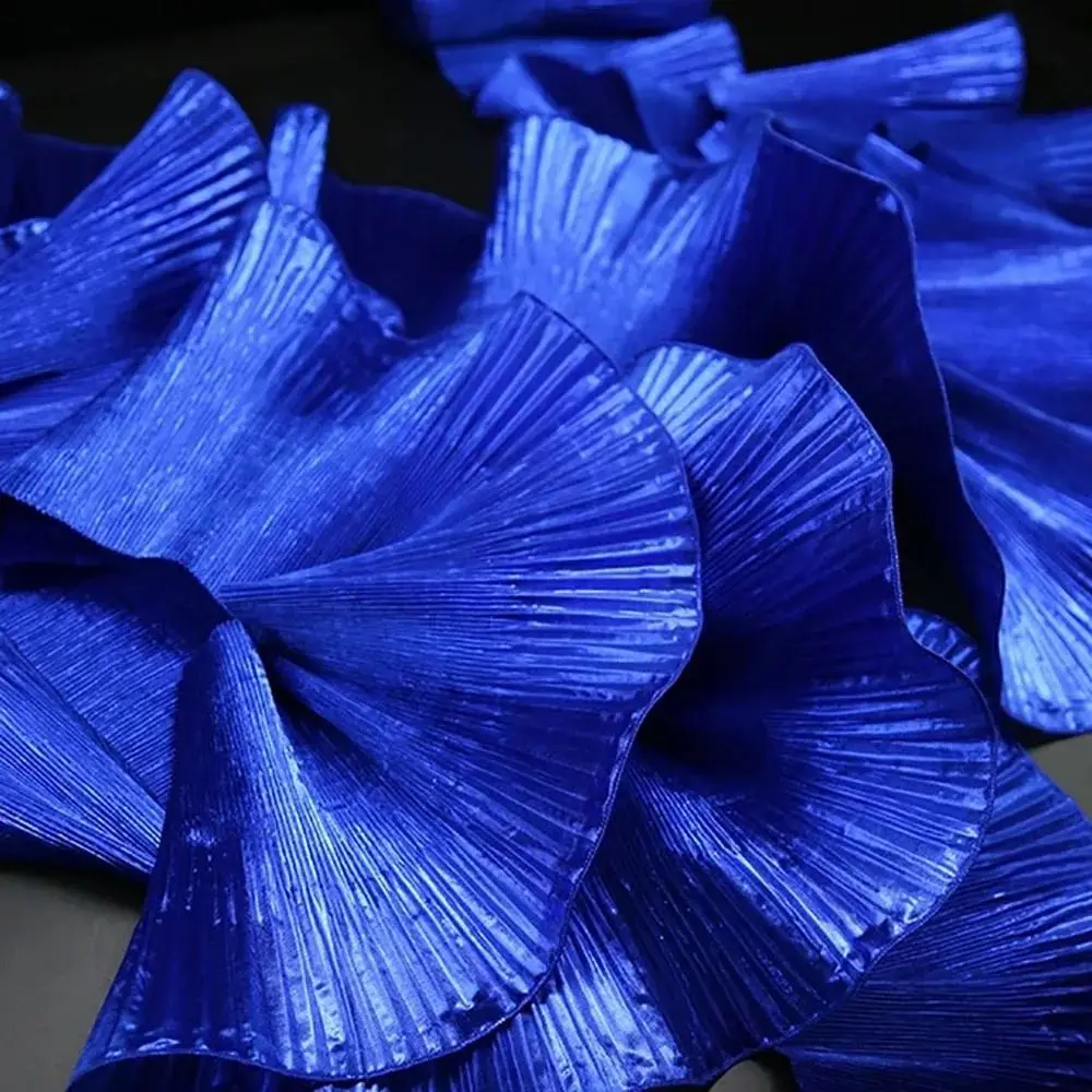 Металлическая блестящая кружевная ткань с большой волной - Фотография_5