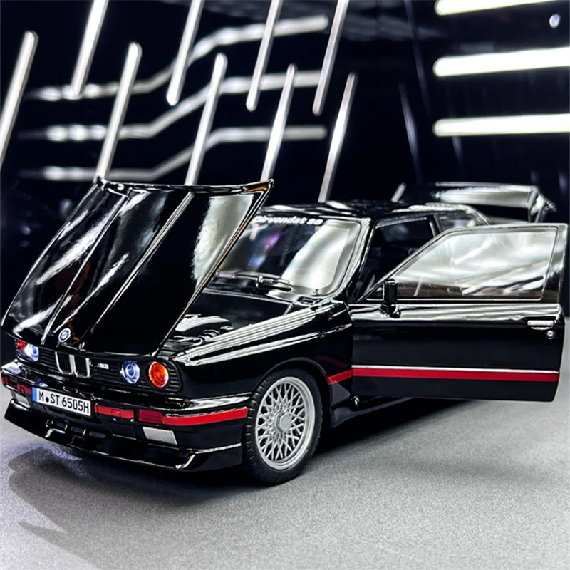 1:24 1988, модель спортивного автомобиля из сплава bmw m3 e30