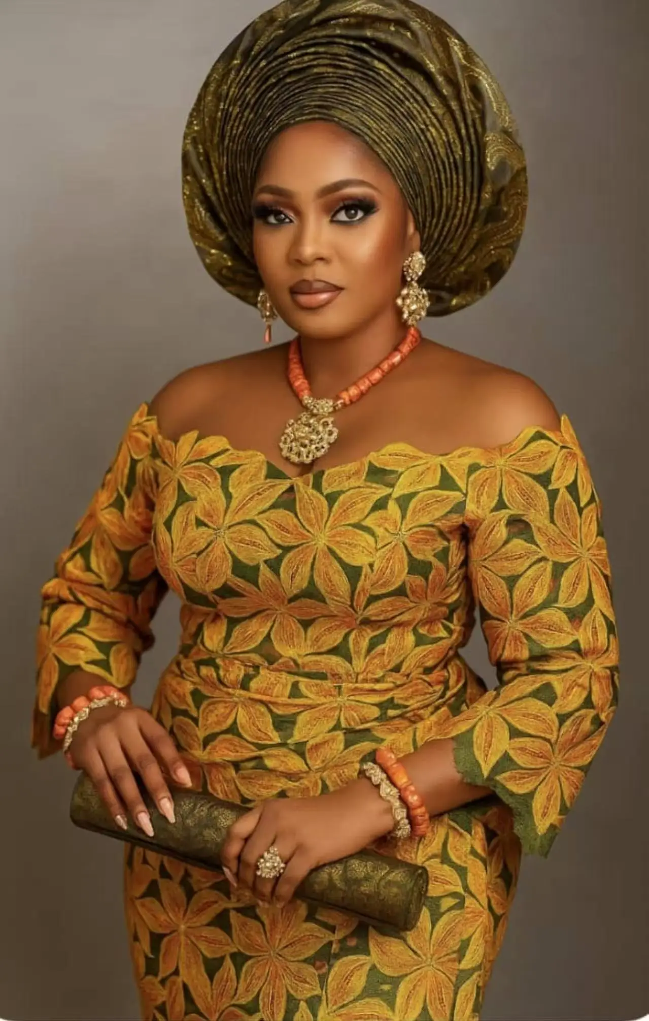 Роскошный красочный шнур