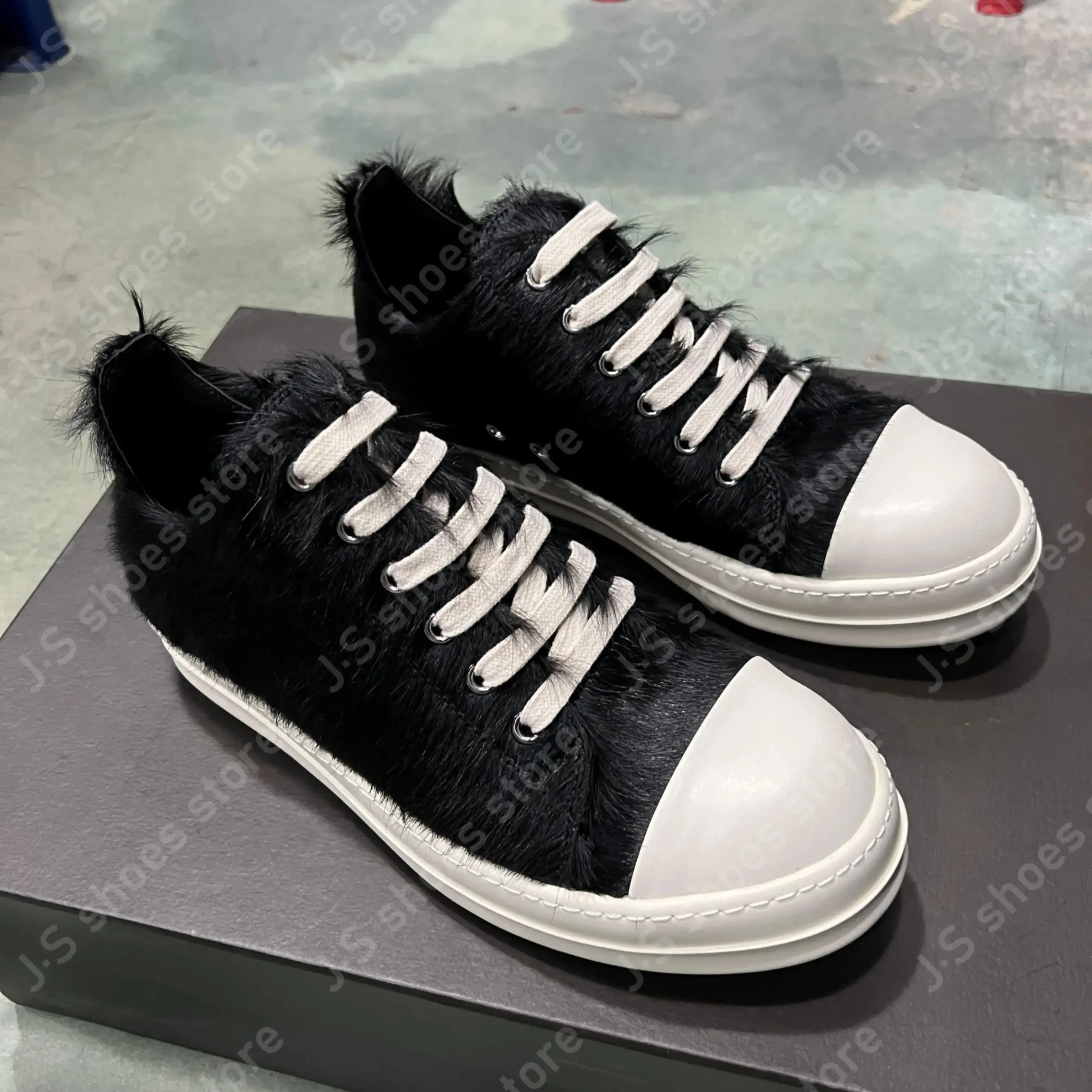 Роскошные черные низкие туфли из конского волоса r-o - Фотография_2