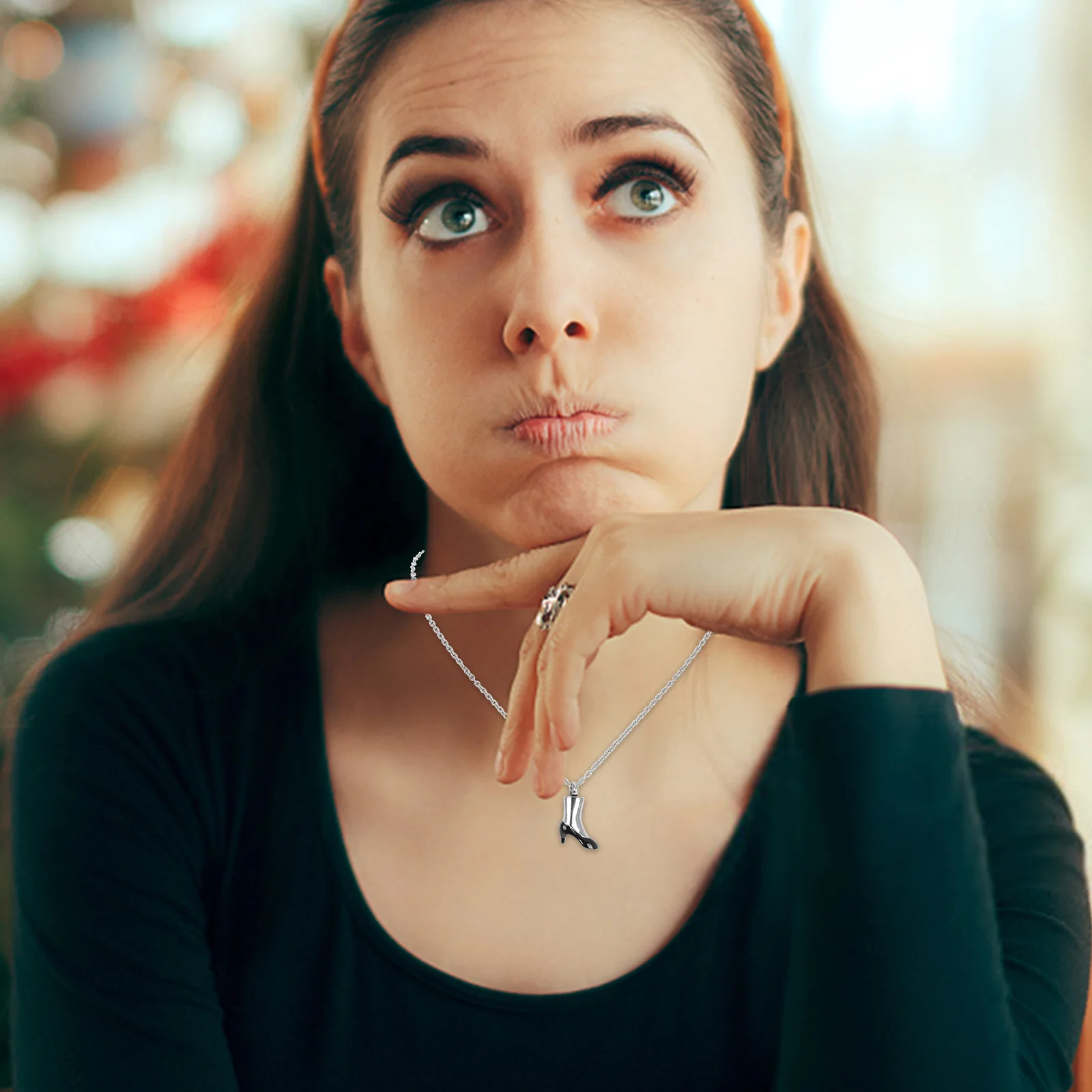 Прочная подвеска-урна из титановой стали