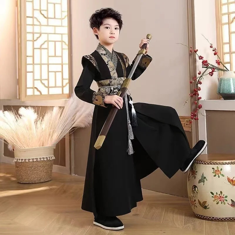 Традиционная детская одежда hanfu для мальчиков и девочек на весну и осень - Фотография_4