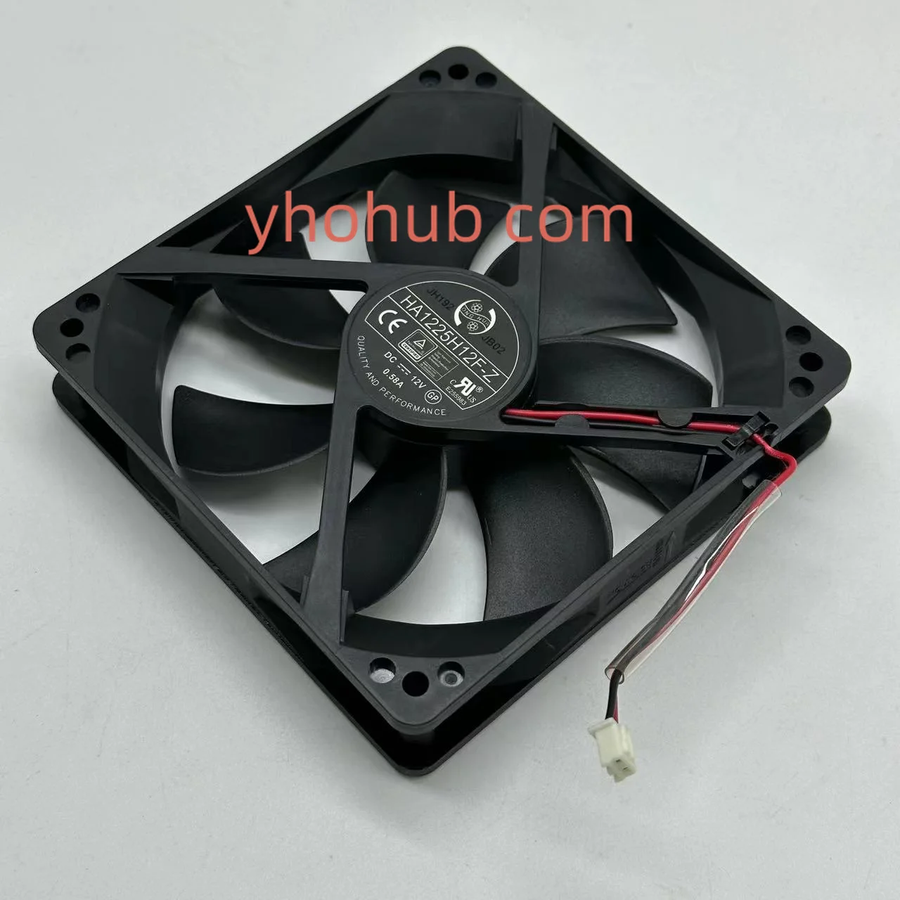 Семейный вентилятор охлаждения сервера