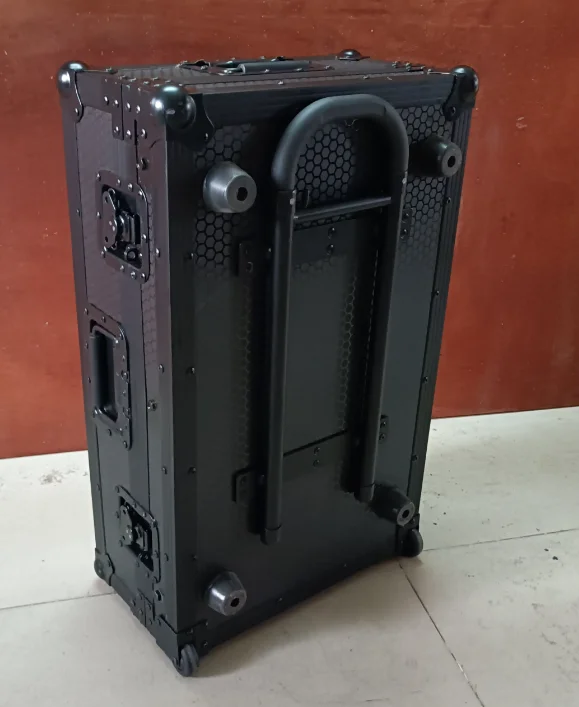 Микшерная консоль yamaha dm3s - Фотография_3
