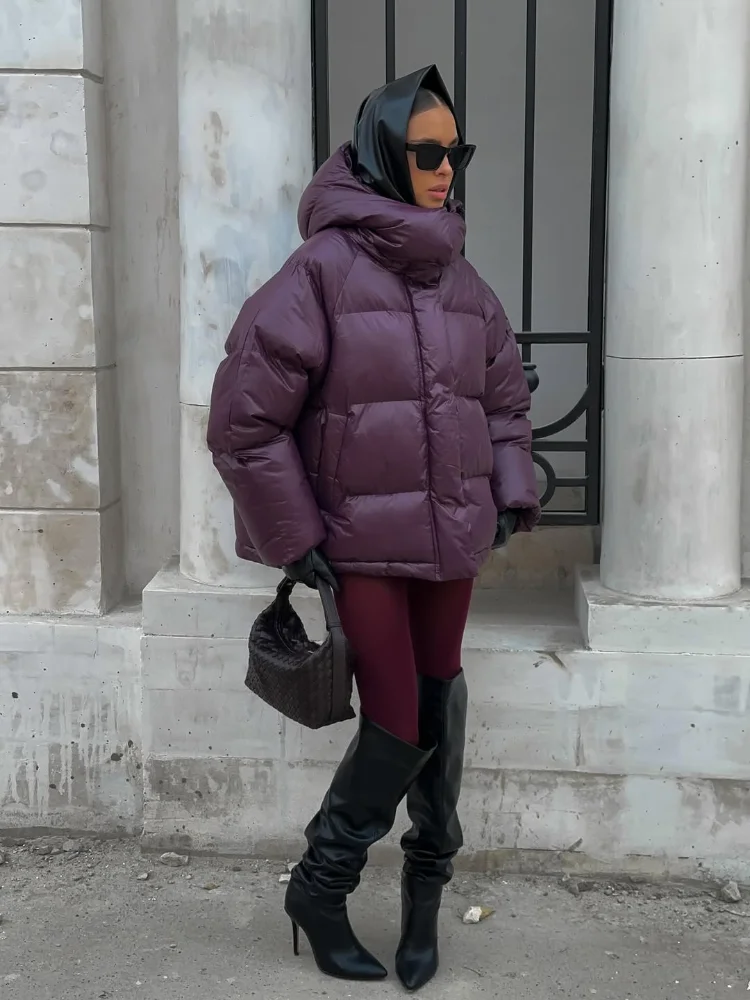 Шикарная зимняя стеганая куртка с капюшоном