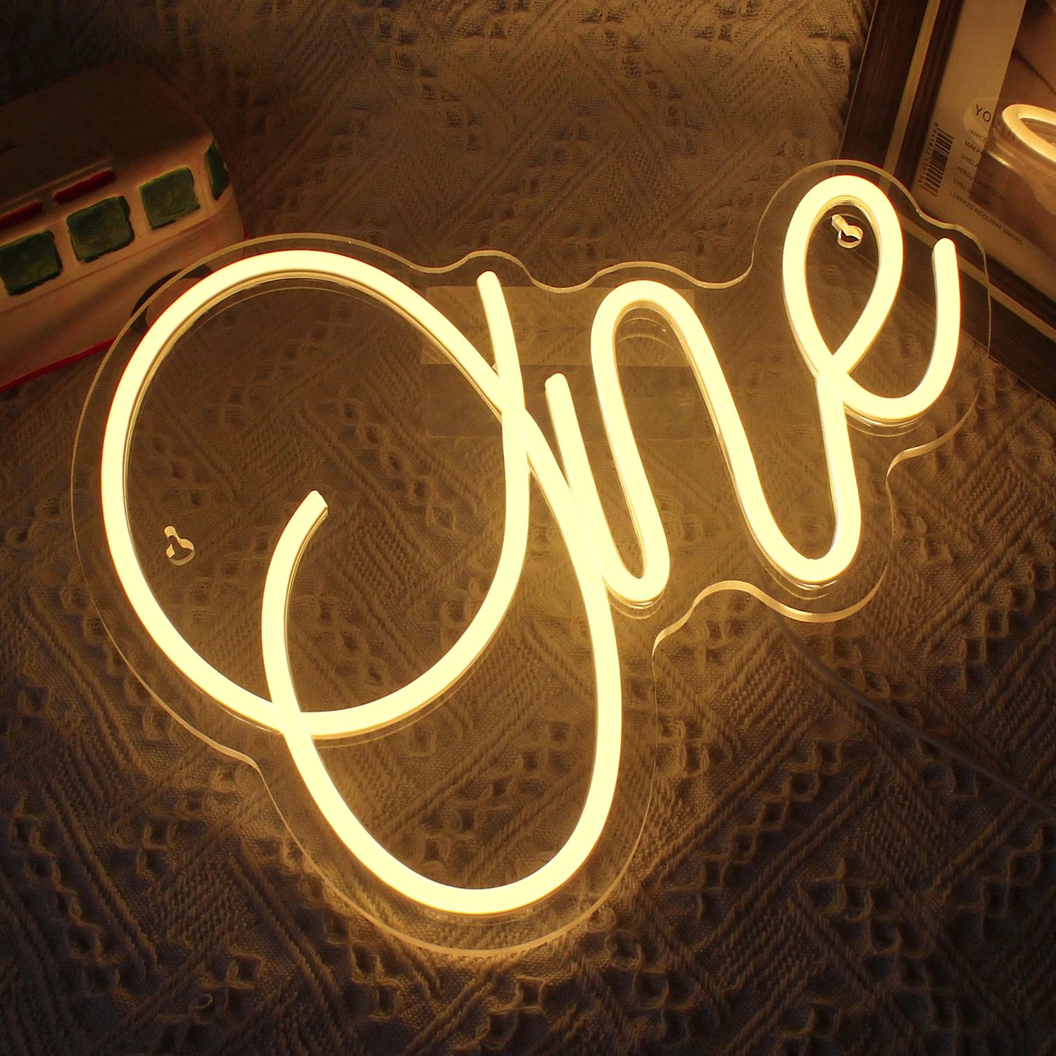 Неоновая вывеска - Фотография_5