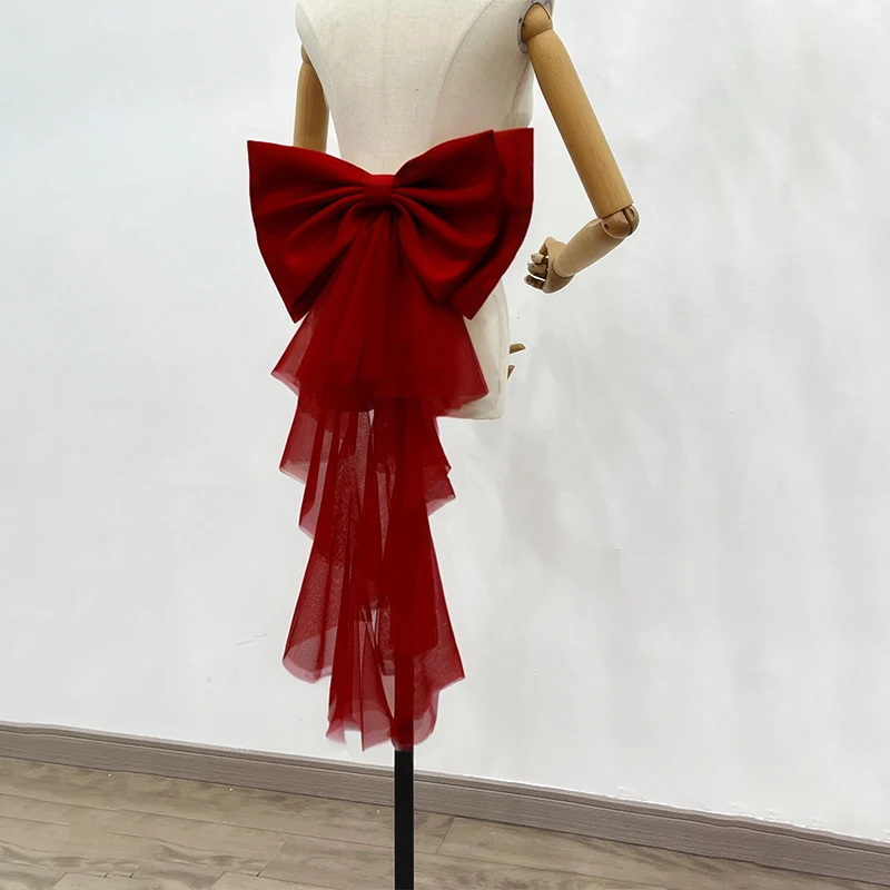 Романтический атласный свадебный бант с оборками - Фотография_2