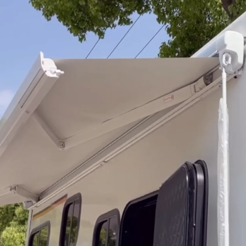 Лидер продаж awnlux