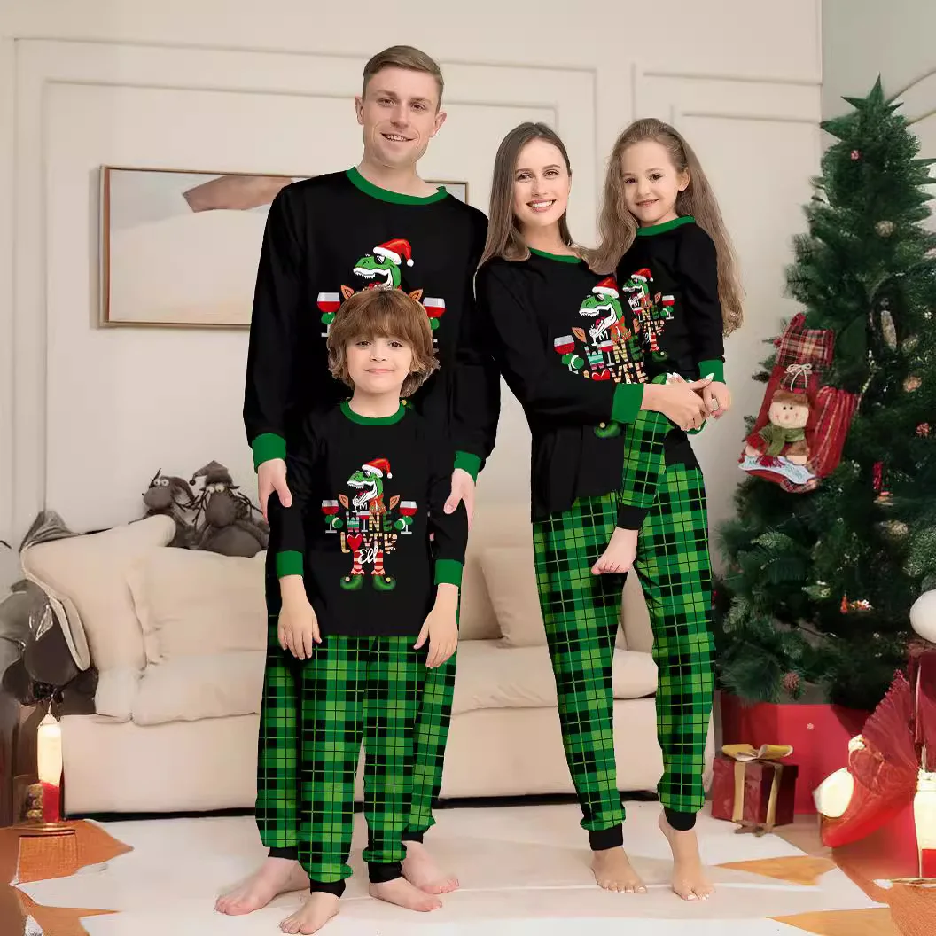 Новый рождественский семейный костюм