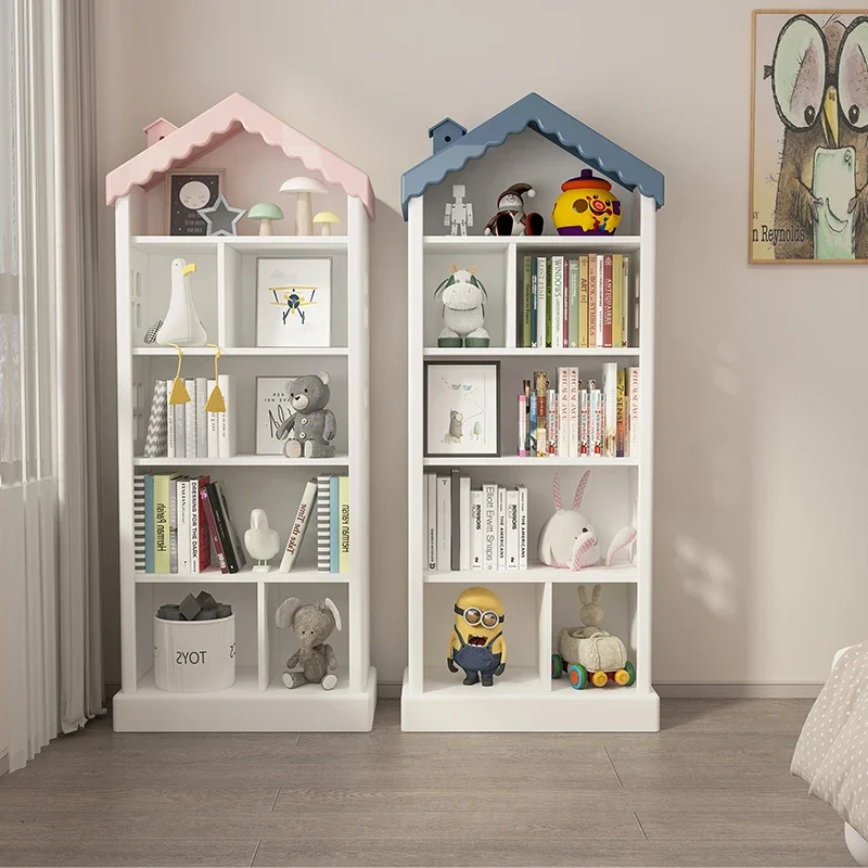 Детский книжный шкаф из массива дерева