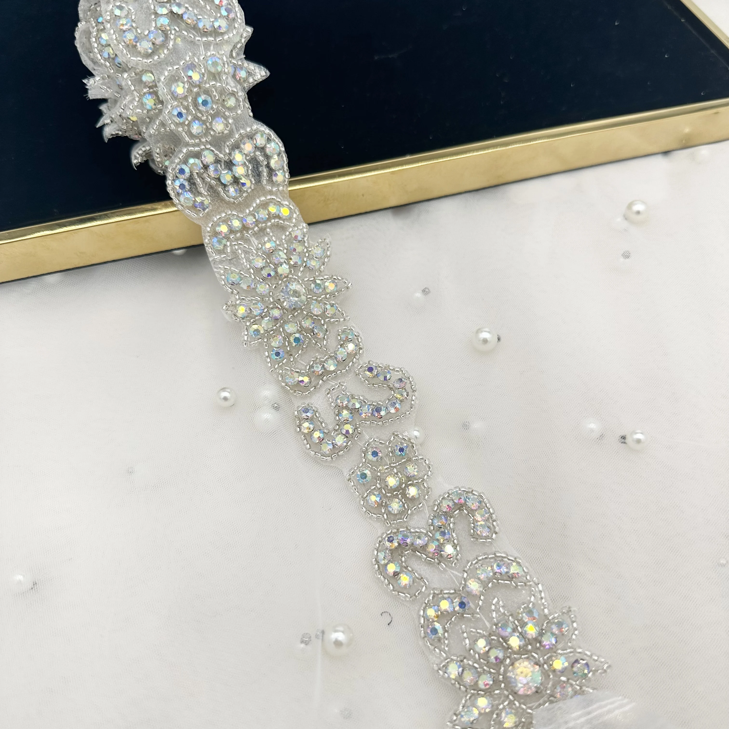Серебряный ab со стразами - Фотография_3
