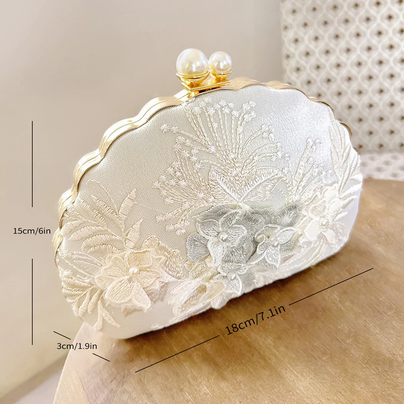 Элегантный белый кружевной клатч с вышивкой и съемной цепочкой - Фотография_3