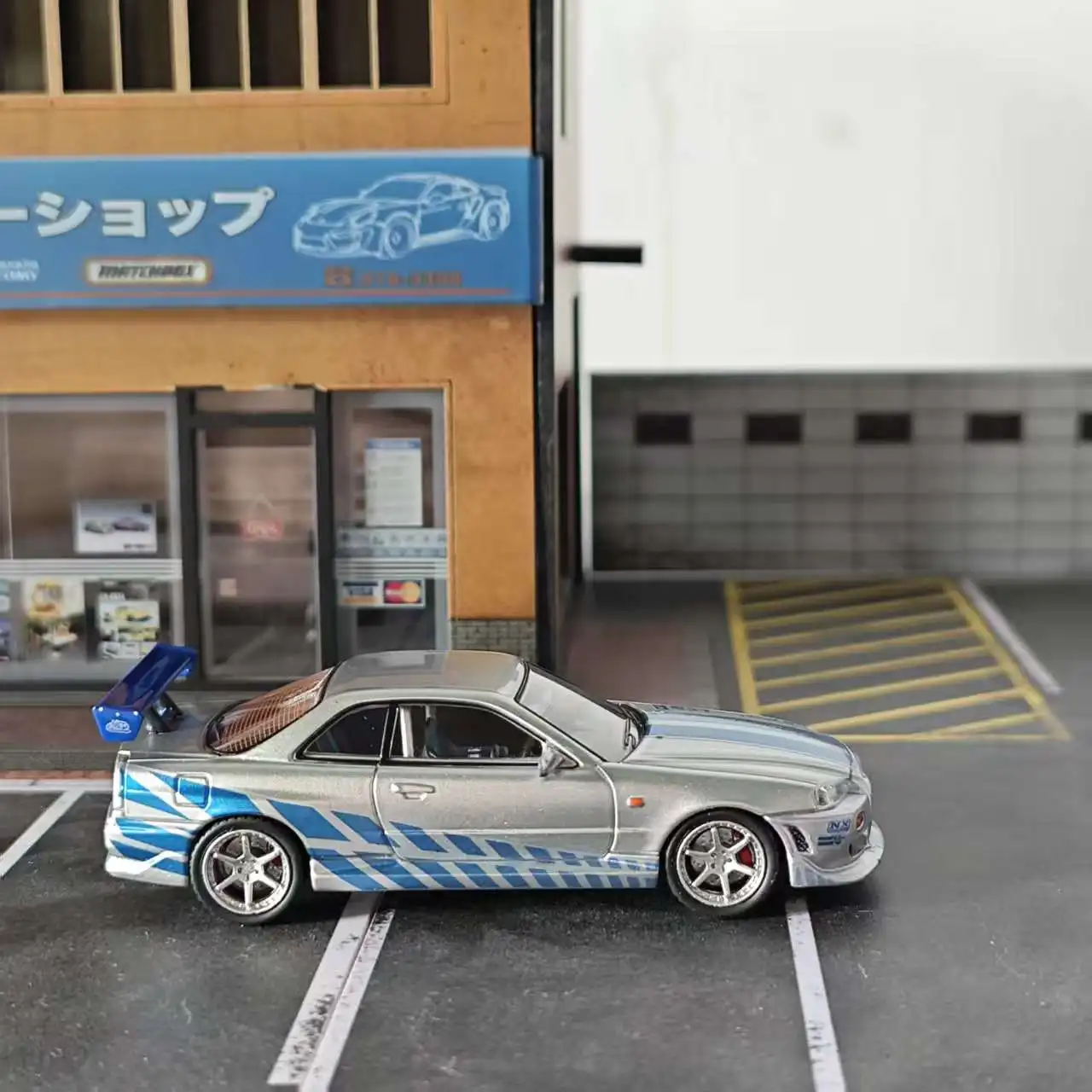 Kod gfcc 1:64 gtr r34 новая выставочная - Фотография_3