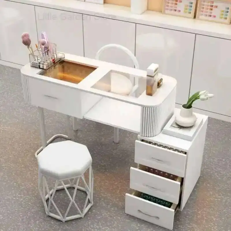 Стол для ногтей, туалетный маникюрный - Фотография_2