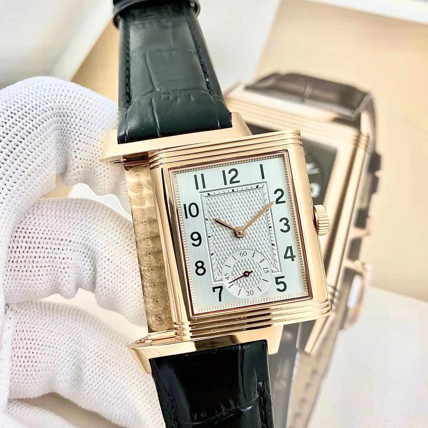 Роскошные мужские часы reverso