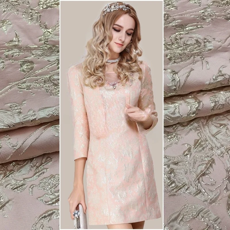 Элегантное окрашенное в пряжу трехмерное