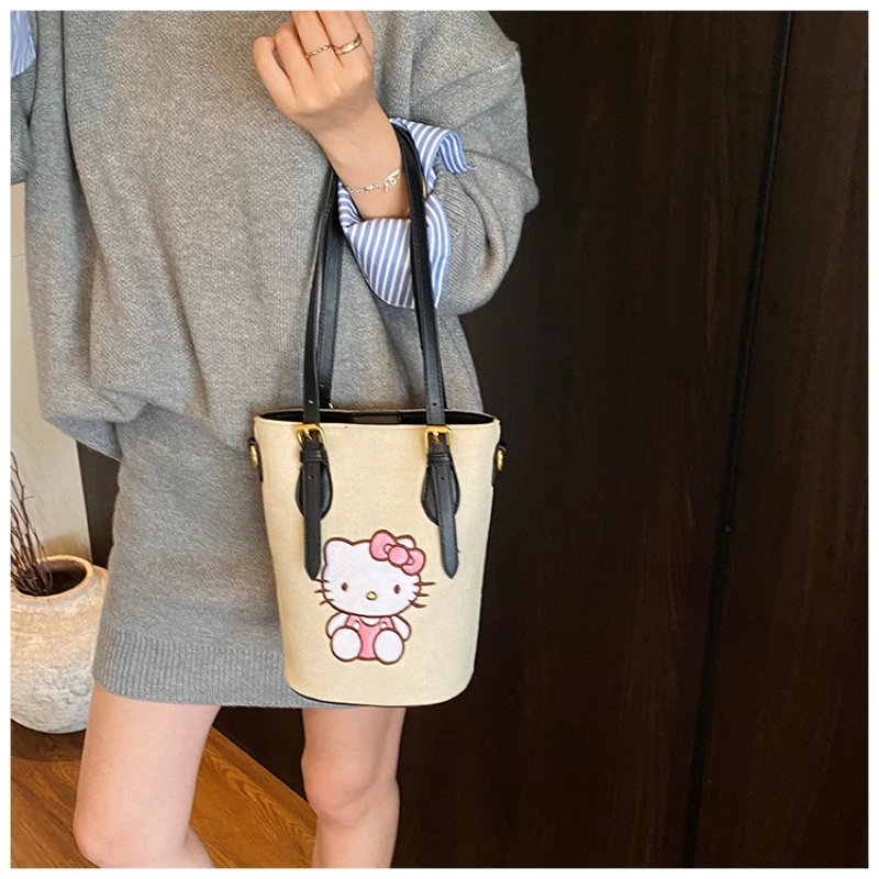 Sanrio hello kitty сумка-ведро - Фотография_3