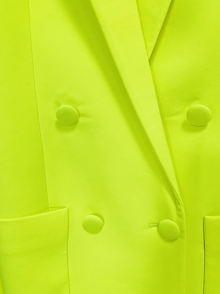 Женский блейзер с флуоресцентной подкладкой - Фотография_6