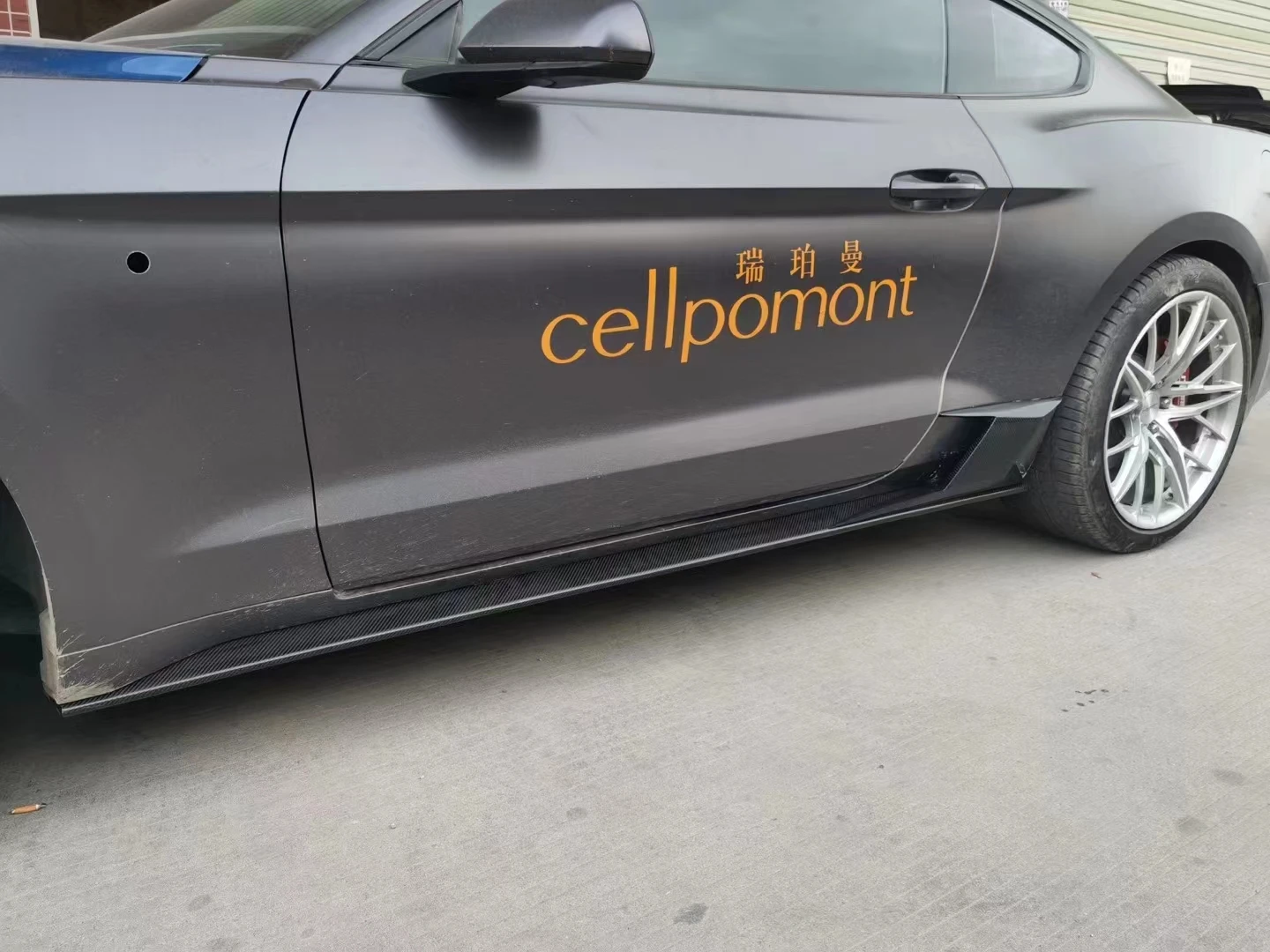 Боковые юбки автомобиля из настоящего углеродного волокна - Фотография_3