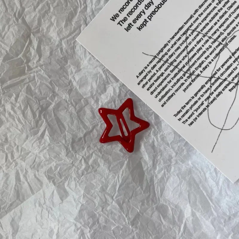 Новая заколка с красной звездой для девочек - Фотография_5