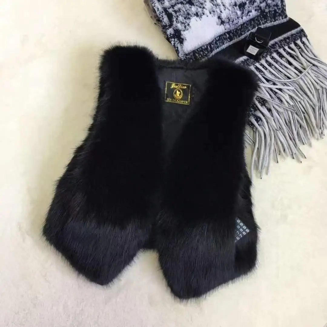 Праздничный женский короткий жилет из искусственного лисьего меха - Фотография_3