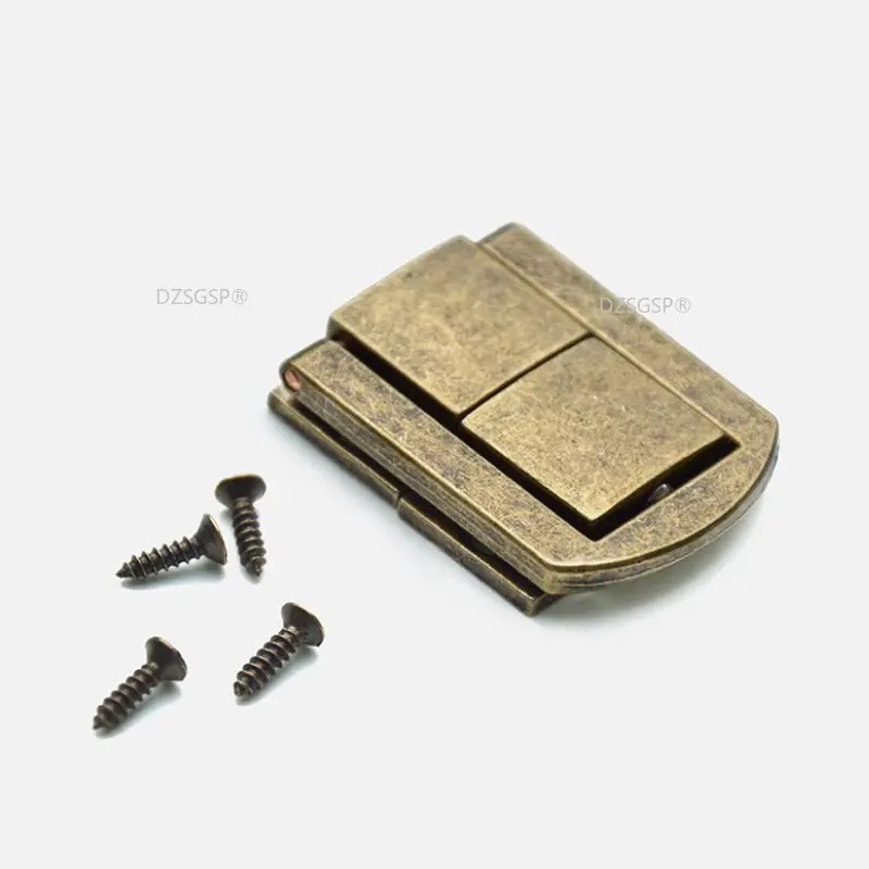 Антикварная пряжка из сплава - Фотография_3