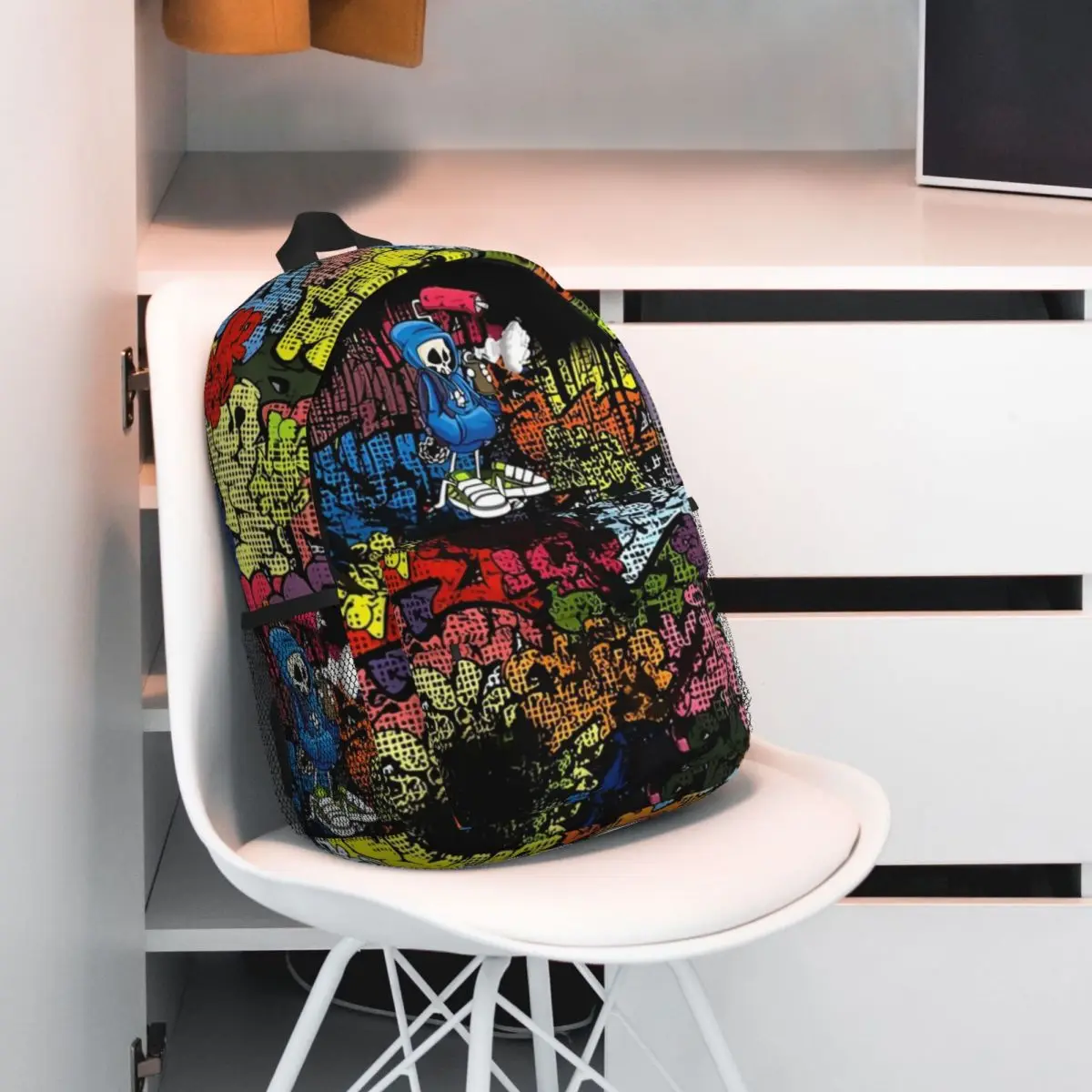 Граффити скелет новая мода высокая - Фотография_6