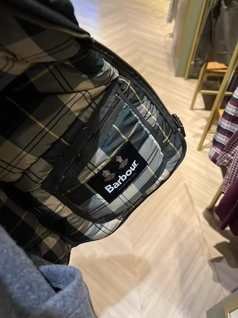 Свободный пуховый жилет barbour - Фотография_5