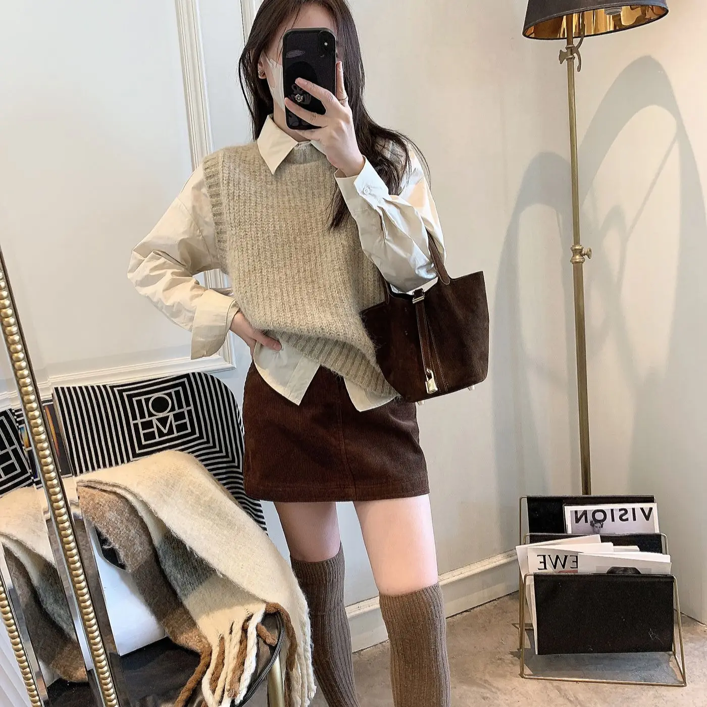 Новая вельветовая юбка трапециевидной формы с высокой талией - Фотография_5