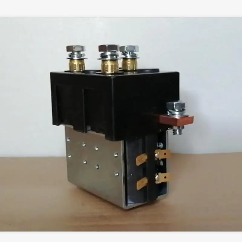 Заменить задний контактор заднего хода albright dc182 dc182-102 24 в - Фотография_3