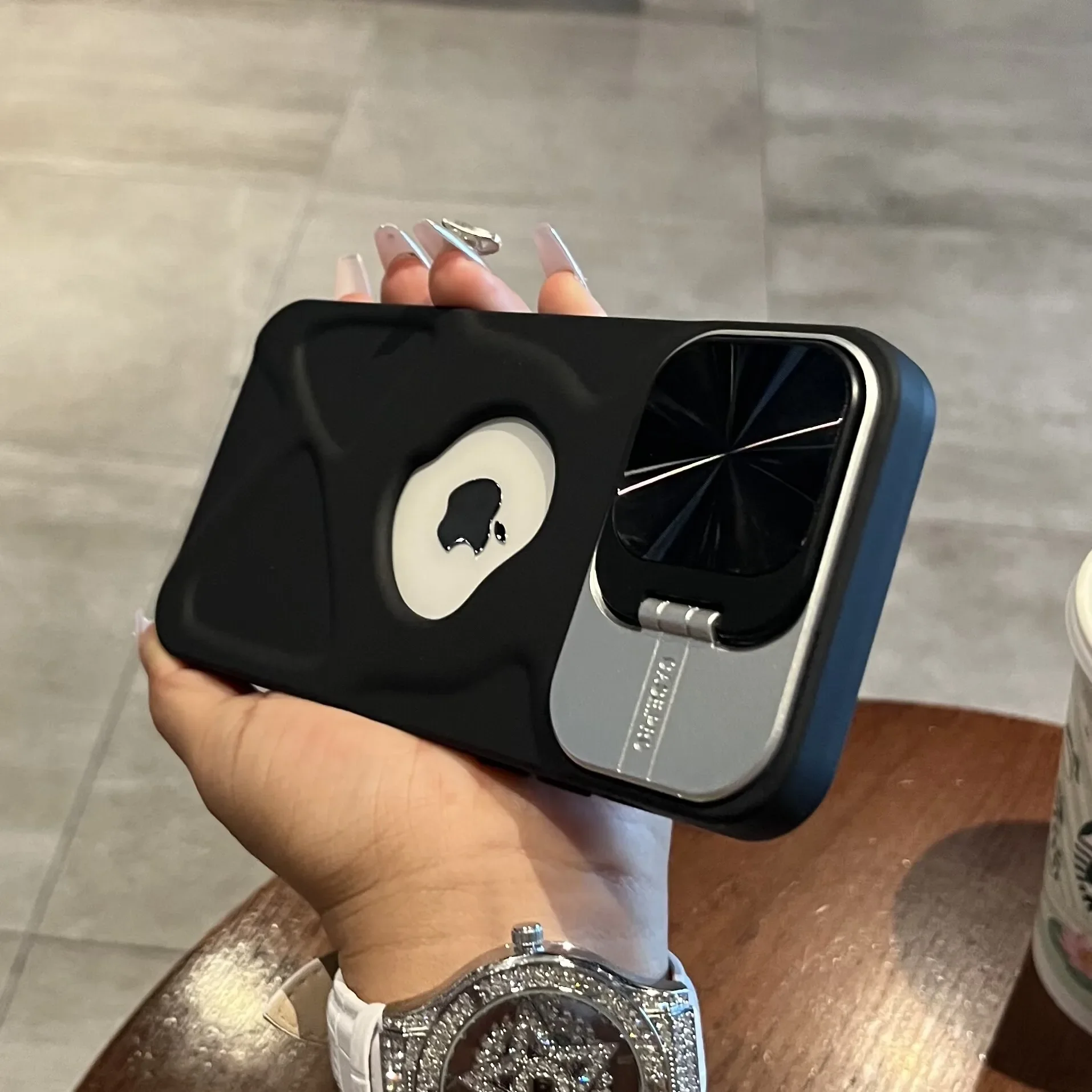 Модный магнитный чехол с отверстием для логотипа для iphone 11 - Фотография_4