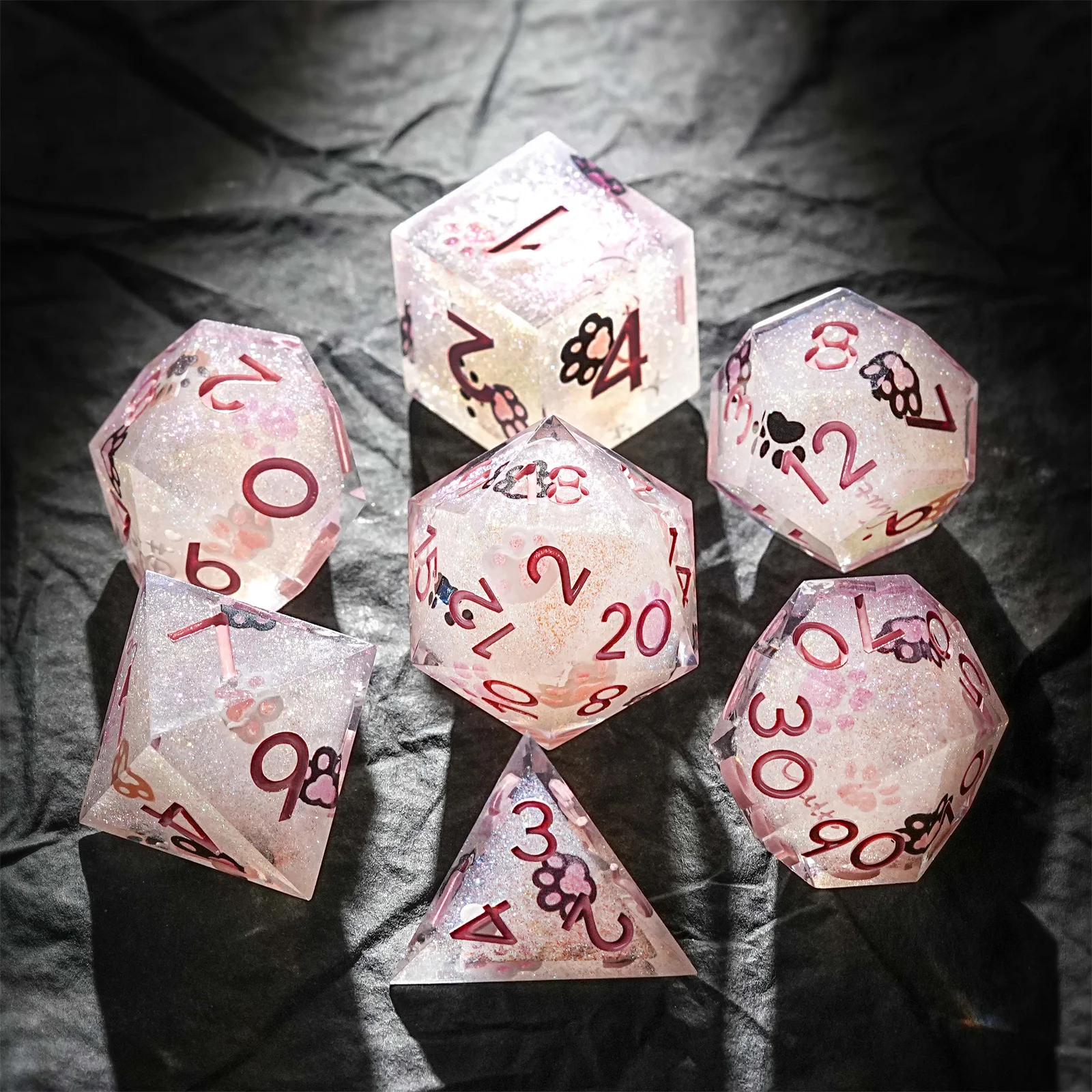 Dnd молочно-белые однотонные смоляные черные котенок - Фотография_5