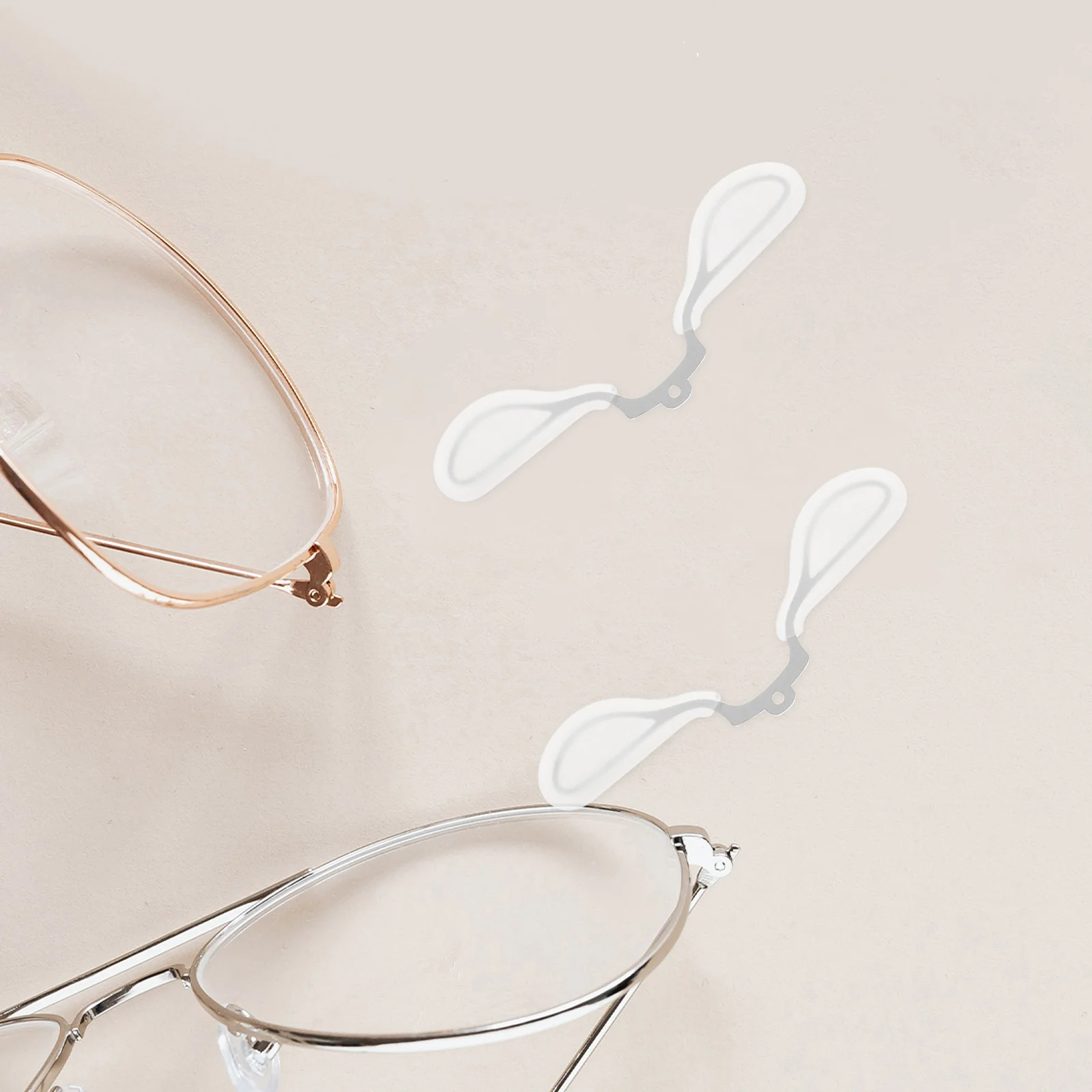 Силиконовые встроенные носовые упоры для очков в форме седла - Фотография_3