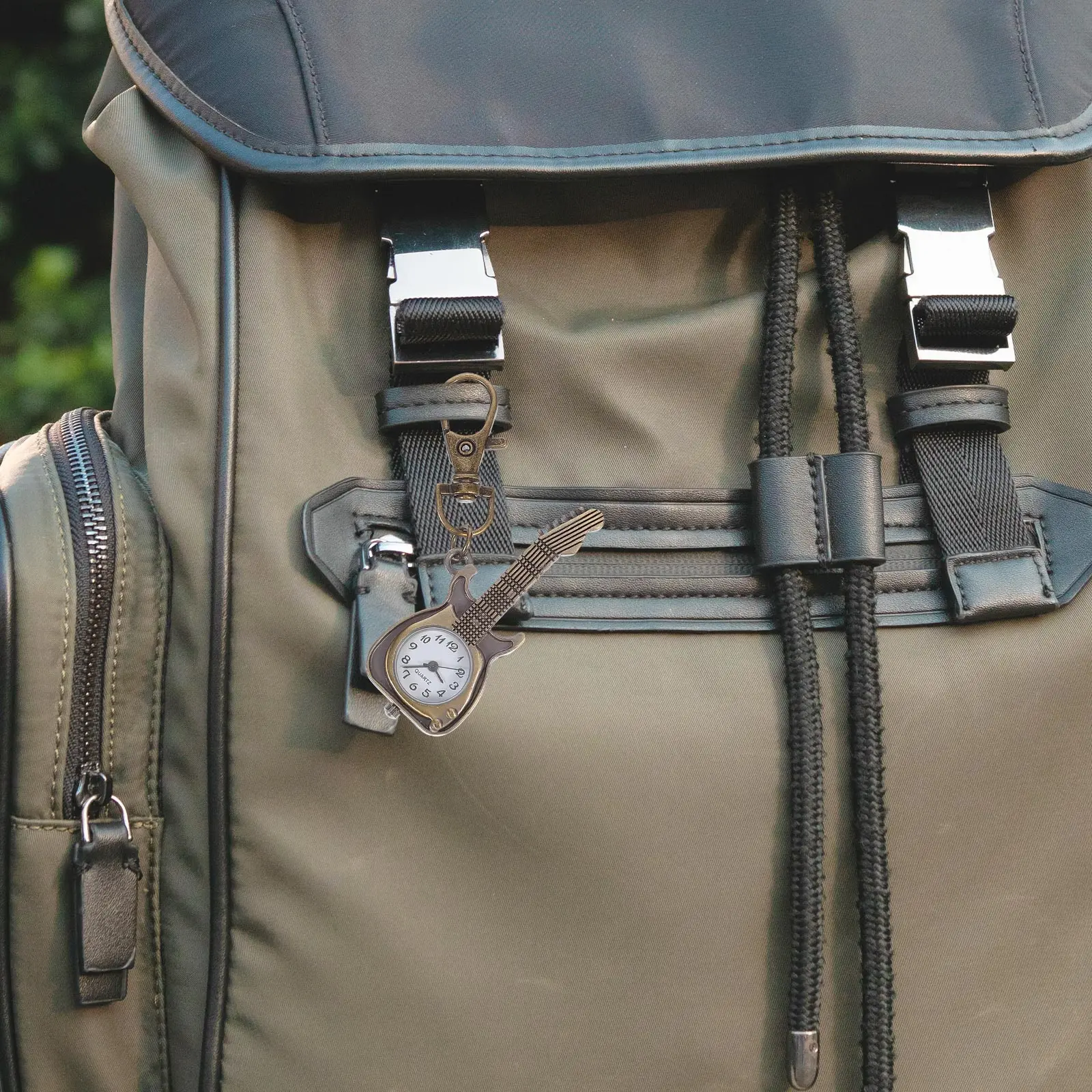 Винтажные карманные часы в стиле ретро - Фотография_6