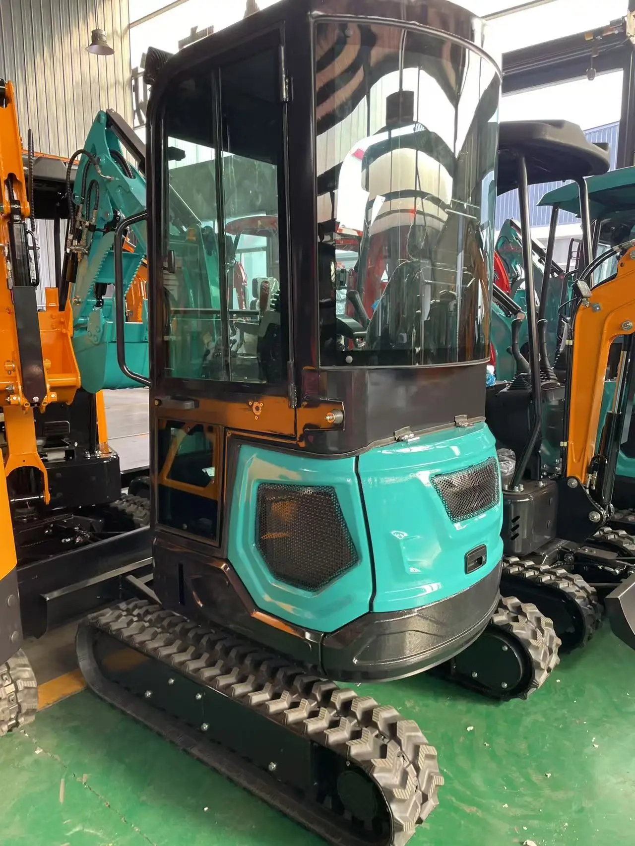 Мини-экскаваторы емкостью 1 - Фотография_2