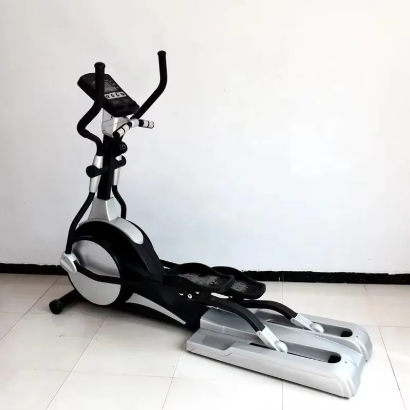 Роскошный коммерческий тренажерный зал - Фотография_4