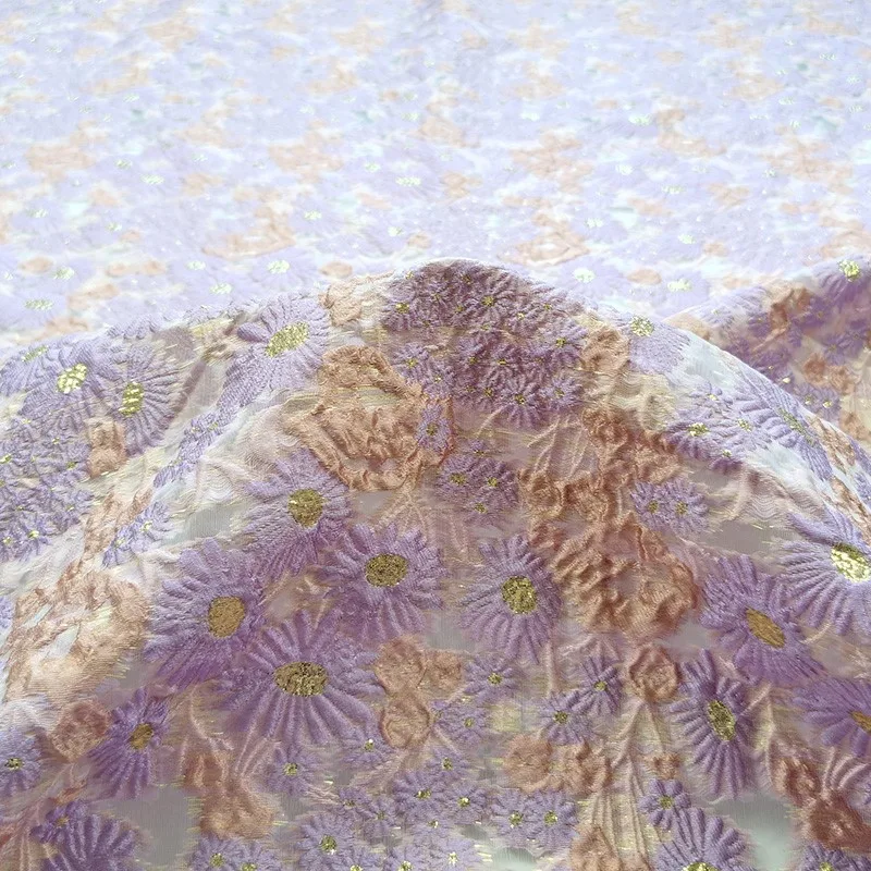 Платье из жаккардовой ткани из