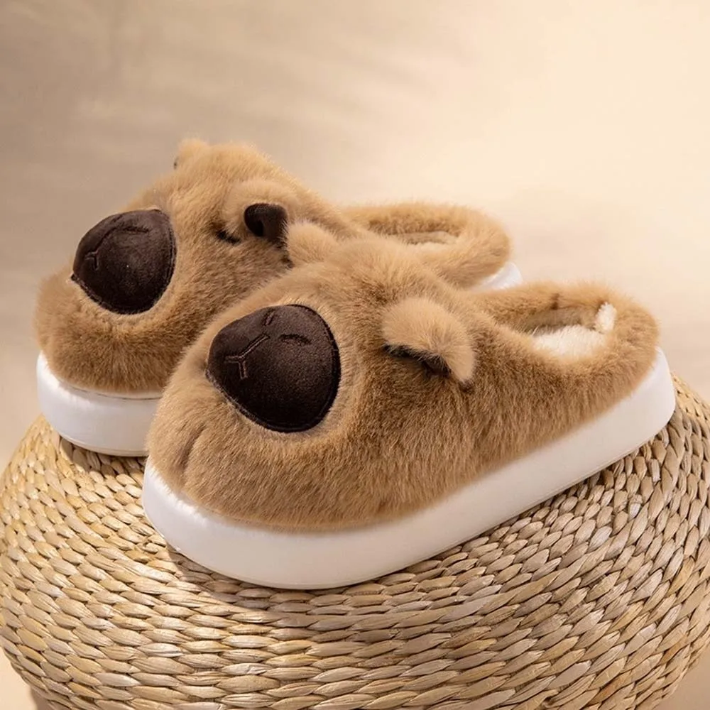 Мягкие меховые тапочки с капибарой - Фотография_4