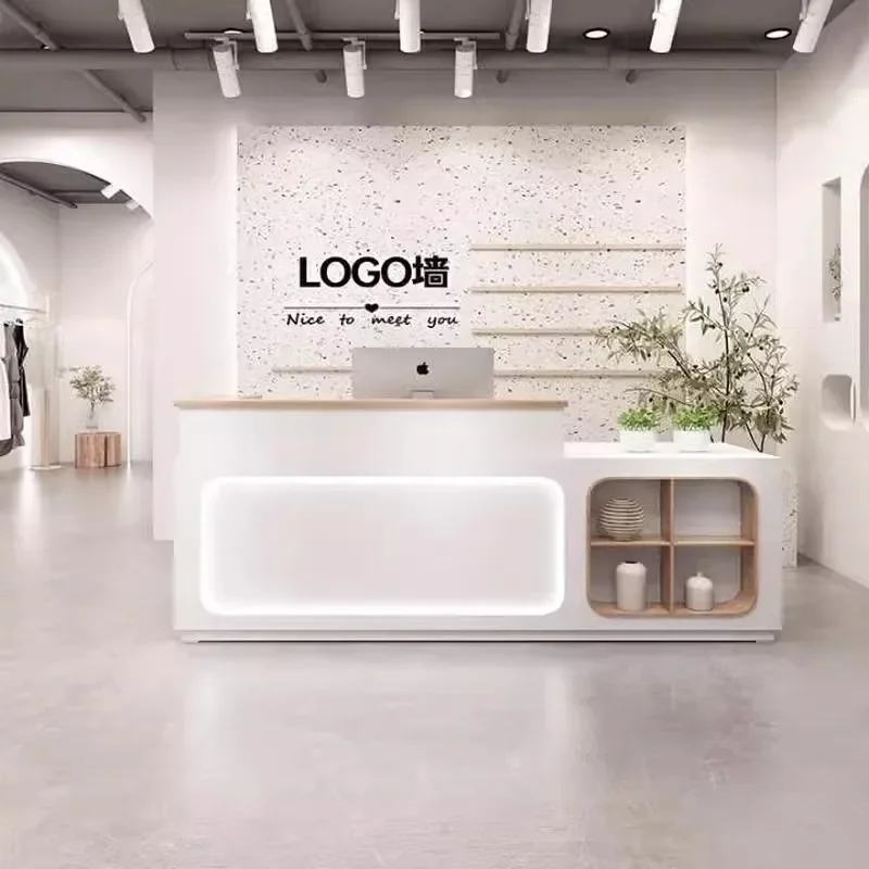 Стойки регистрации с подсветкой - Фотография_2