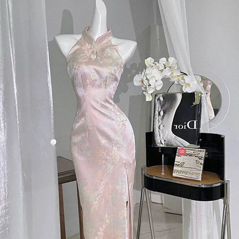 Ретро cheongsam с разрезом