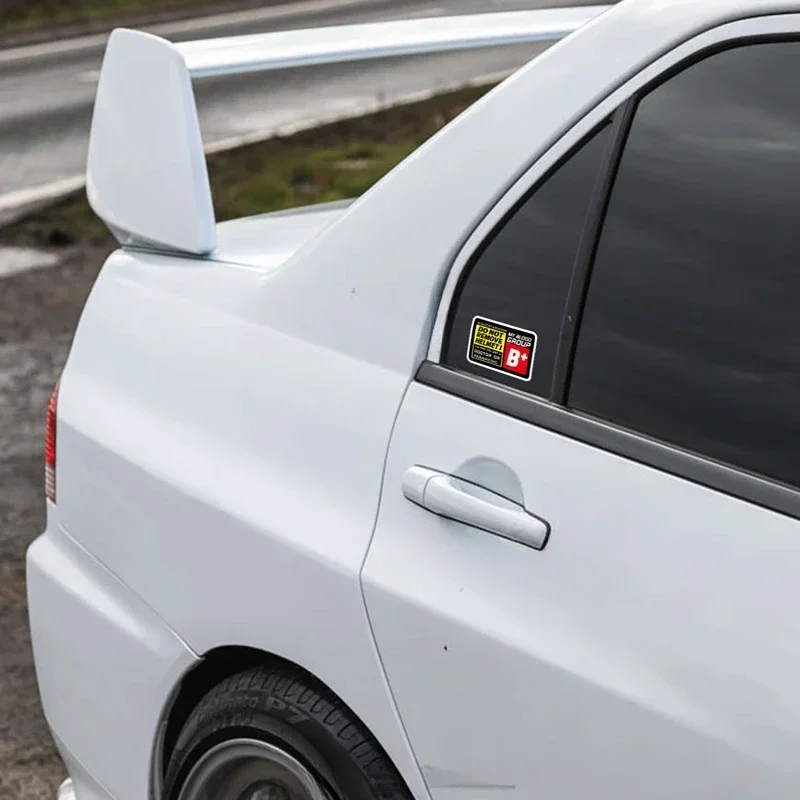 Тип крови гоночный автомобиль шлем - Фотография_6