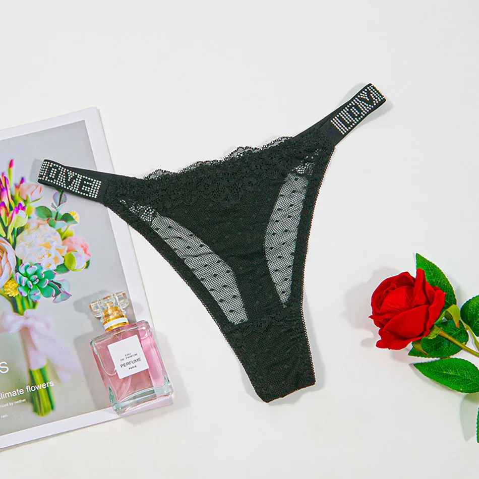 Элегантные модные женские трусики из кружева и сверкающих кристаллов