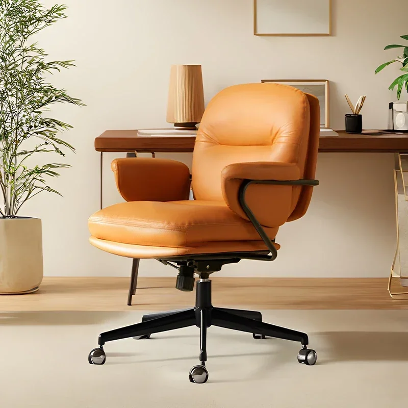 Эргономичные офисные стулья на колесах - Фотография_2