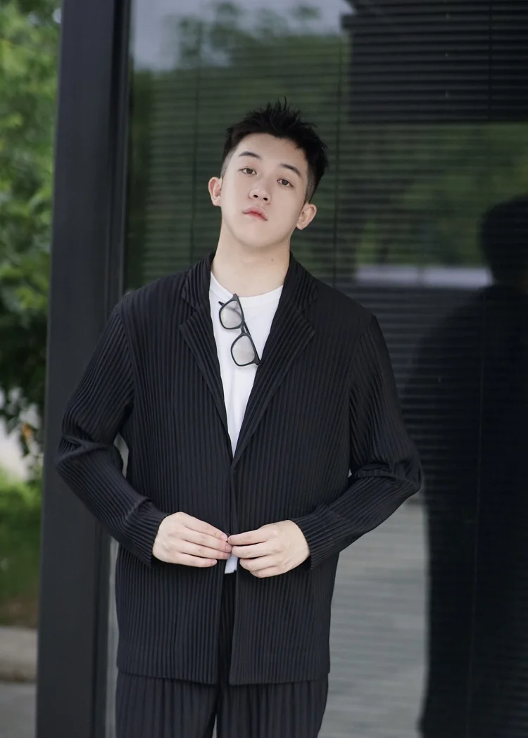 Мужской плиссированный блейзер miyake - Фотография_5