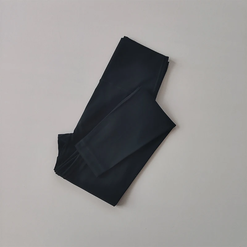 Карманные спортивные брюки телесного цвета для йоги - Фотография_6