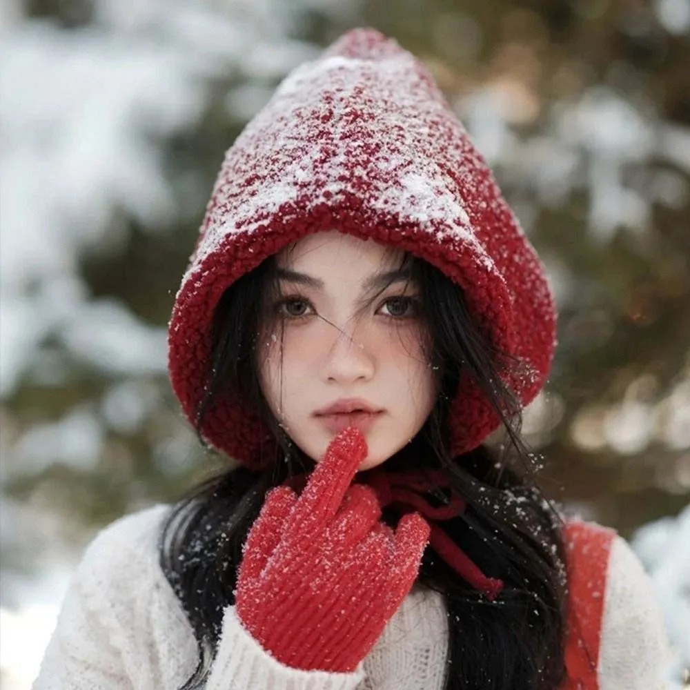 Индивидуальная пушистая новогодняя красная шапка - Фотография_4