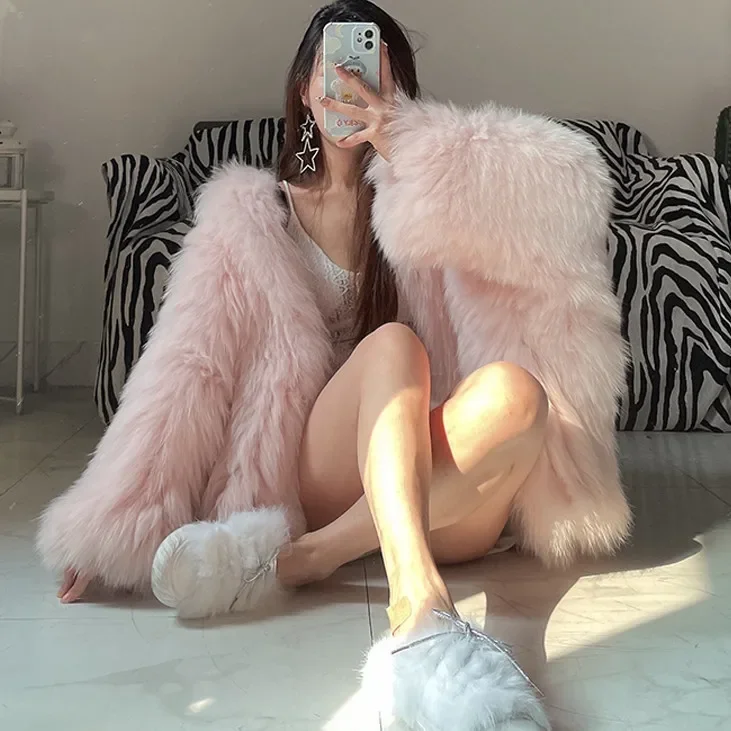 Куртки из искусственного меха для женщин - Фотография_6