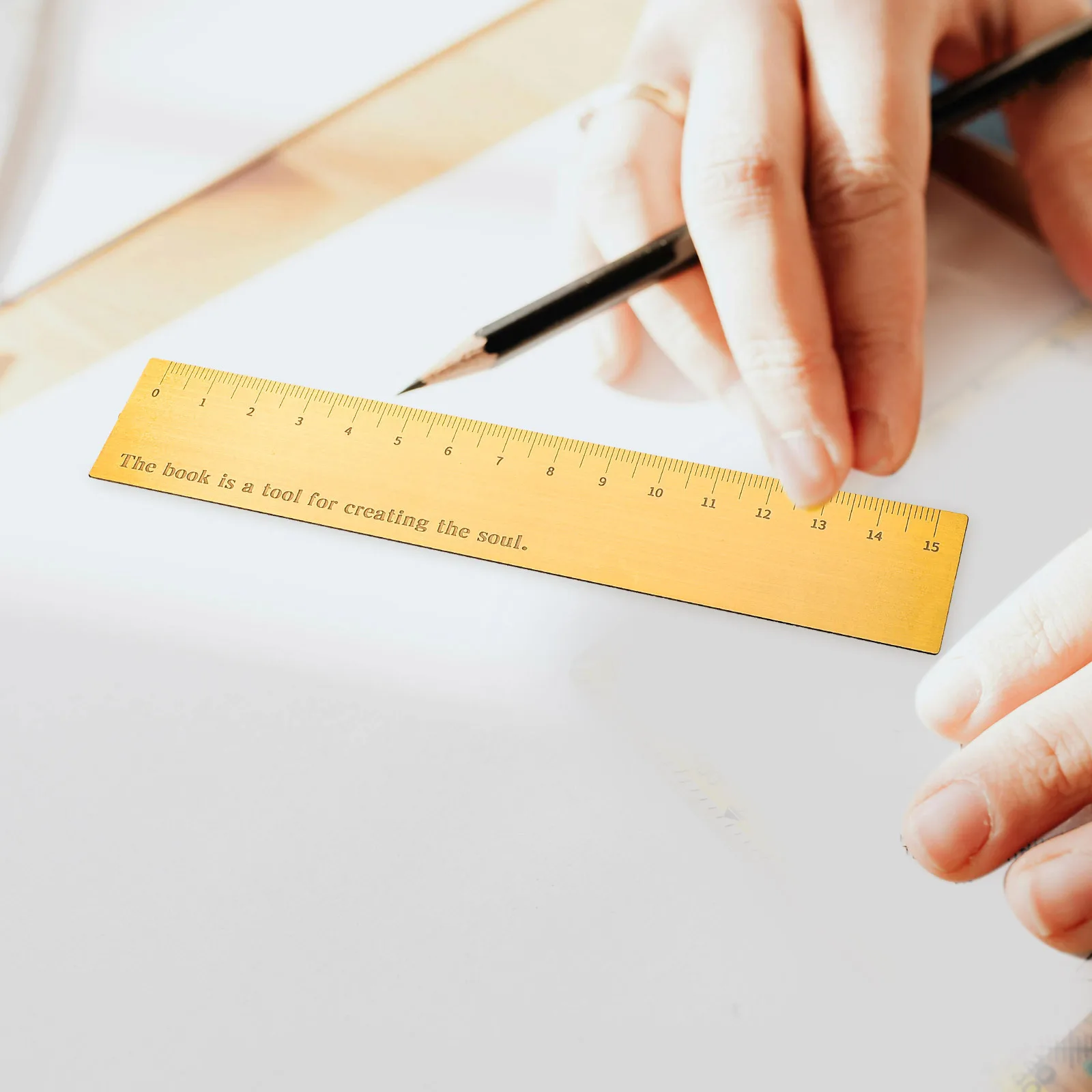 Металлическая латунная линейка - Фотография_5