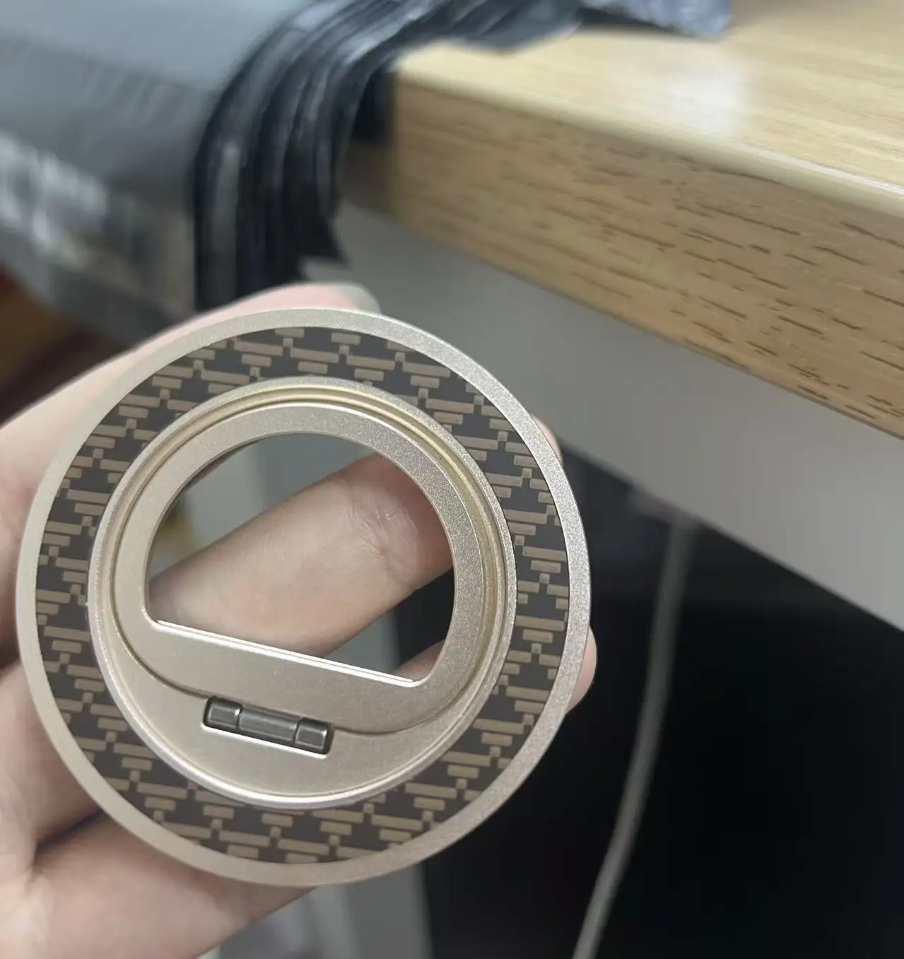 Роскошный металлический складной - Фотография_3