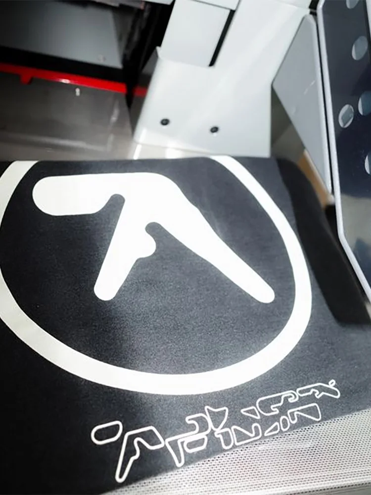 Мужская футболка aphex twin washed с черным принтом - Фотография_5